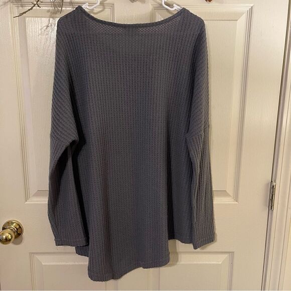 Bungee Med Waffle Knit Shirt Top - Picture 6 of 6